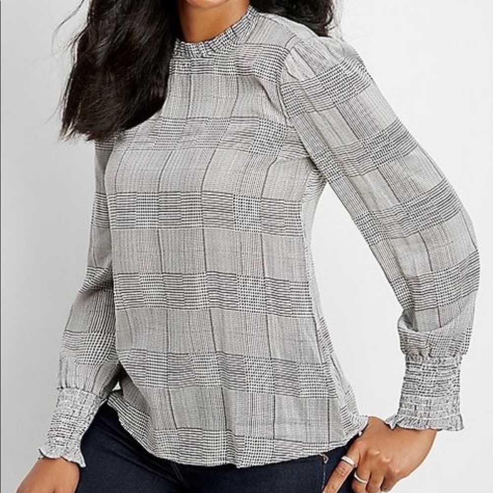 Maurice’s plaid mock neck top, white/black, M